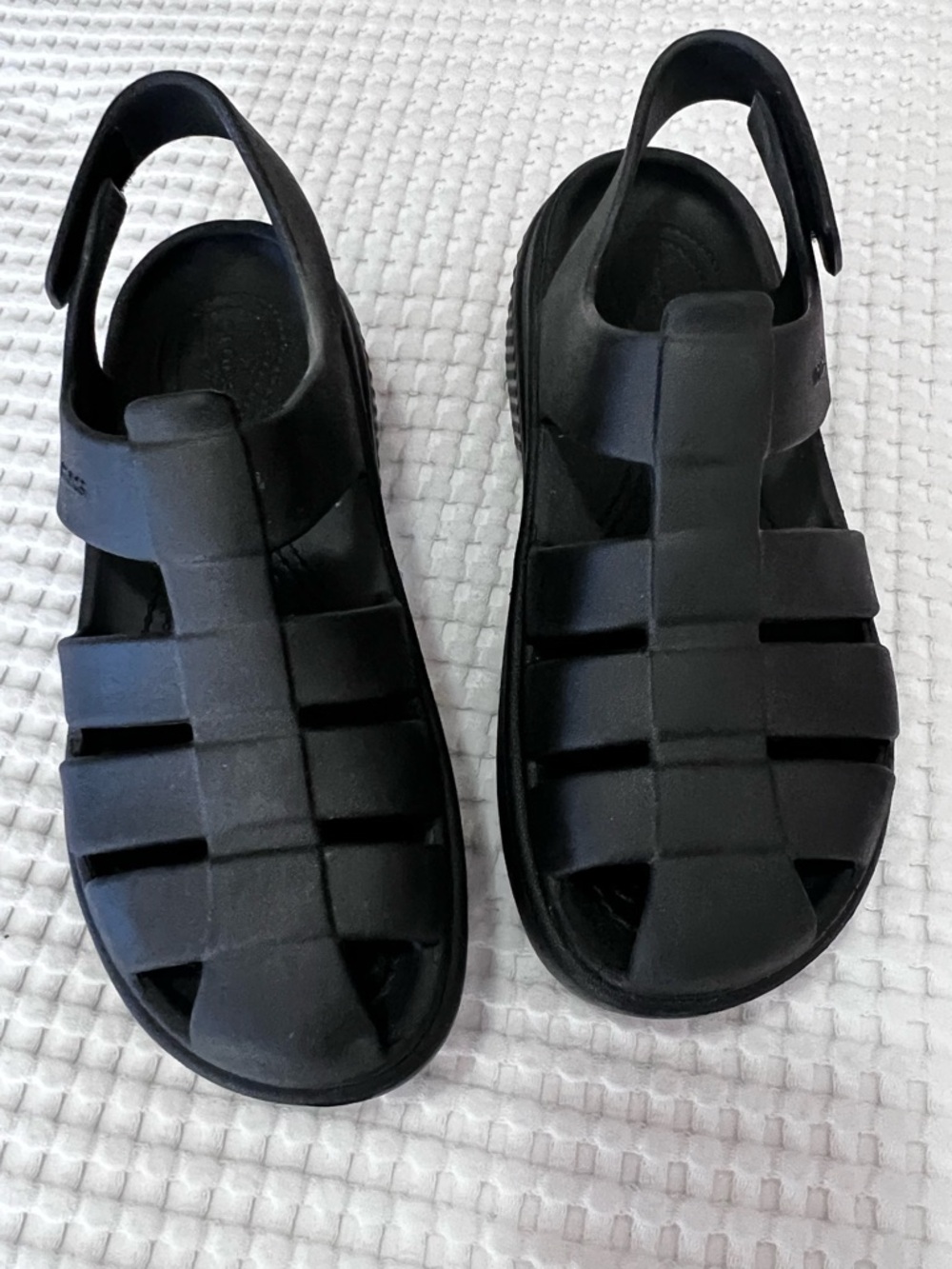 Crocs Stomp Fisherman Sandal in Black Size 7